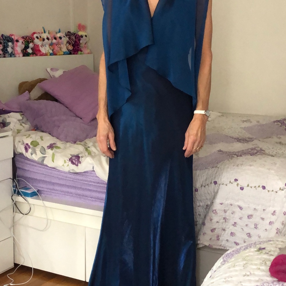 Elegant beautiful sparkly blue evening dress size - Picture 6 of 8